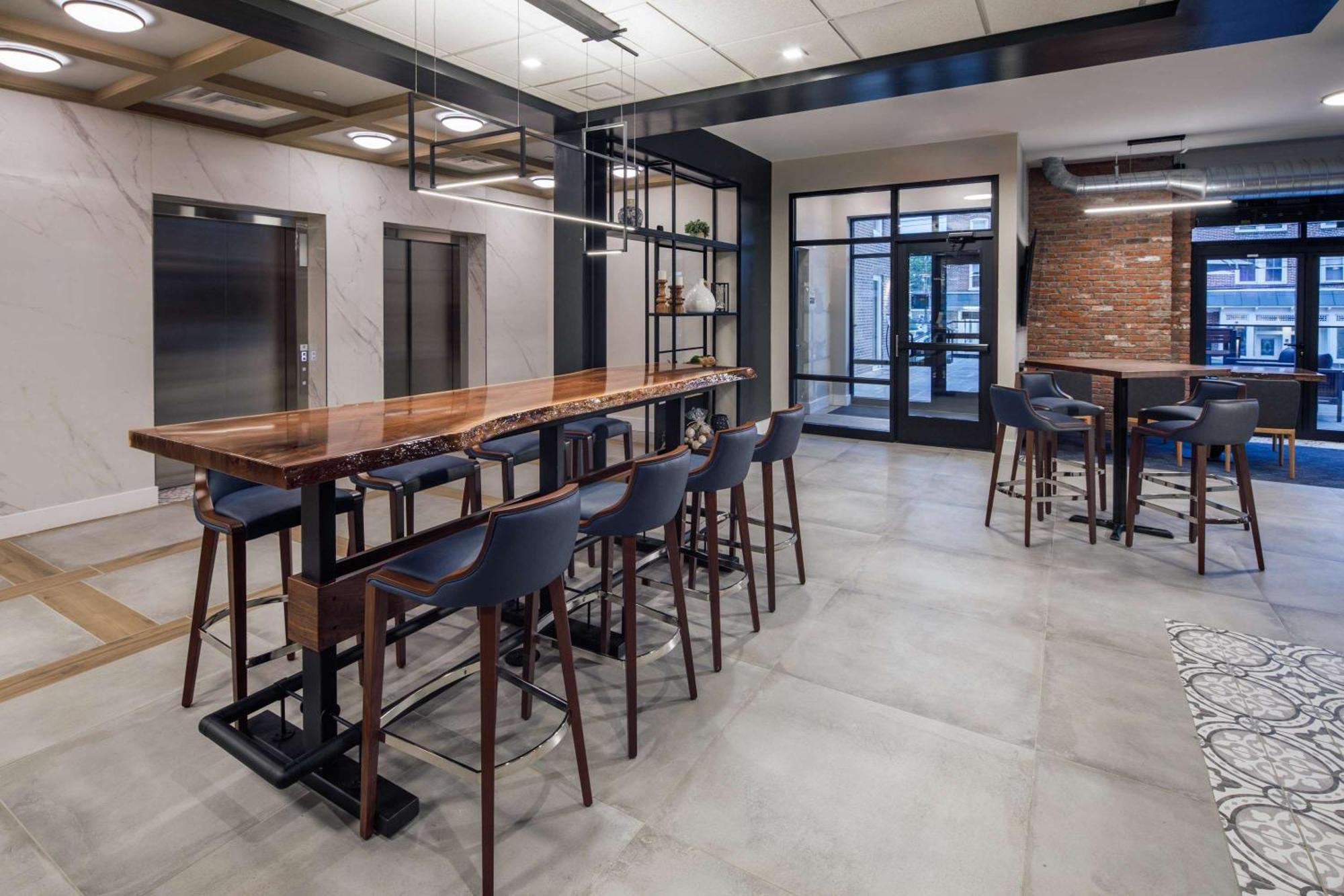 Hyatt Place Newark-Main Street 외부 사진