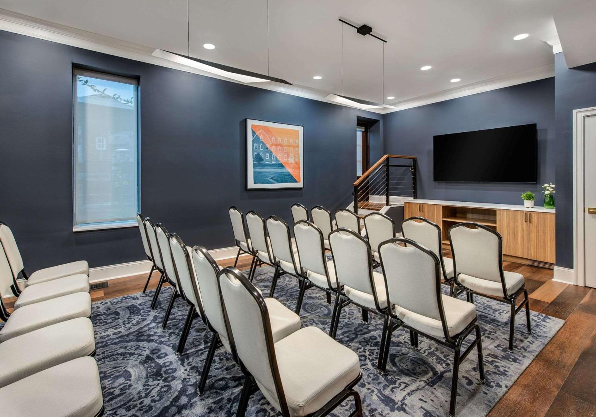 Hyatt Place Newark-Main Street 외부 사진