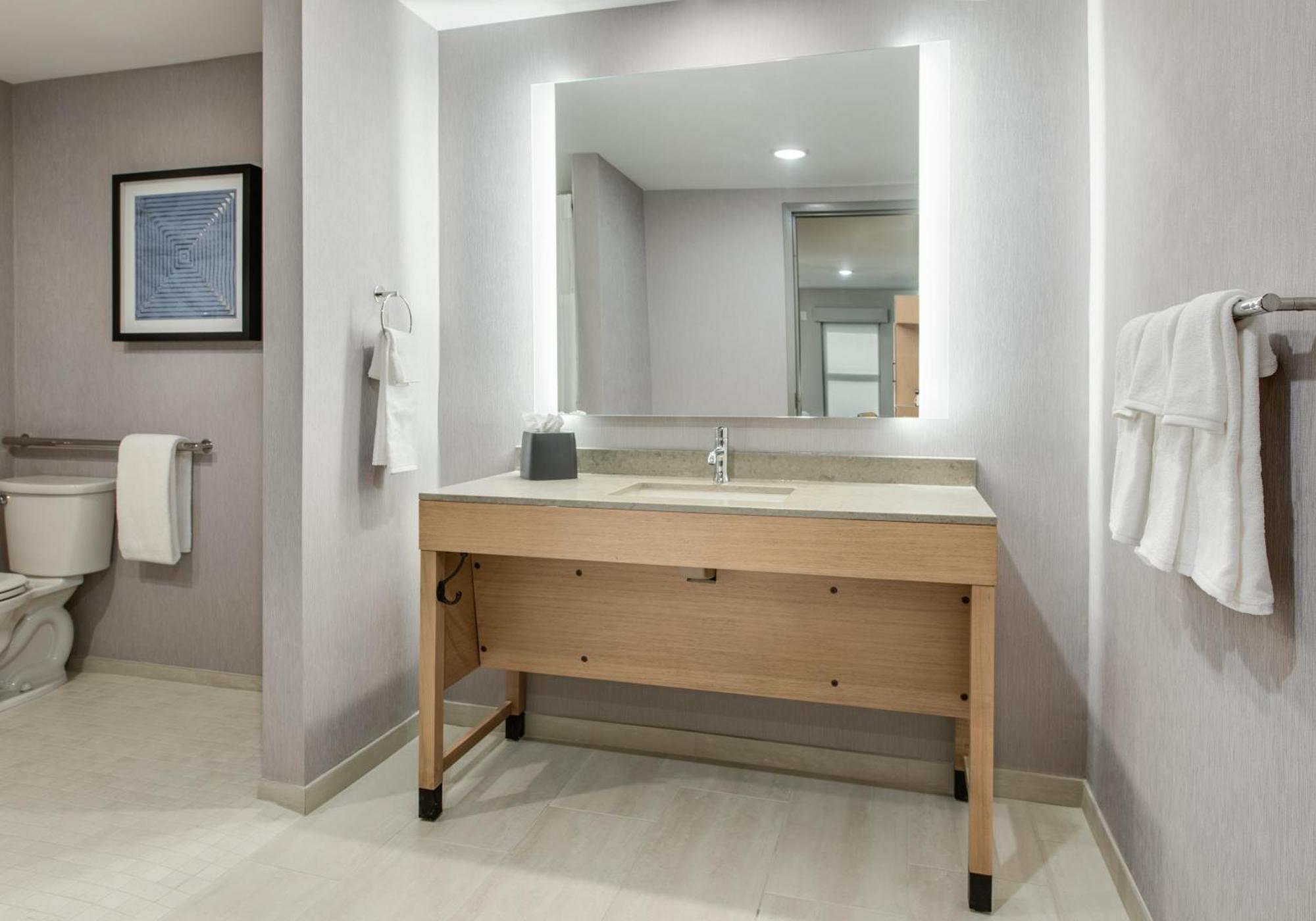 Hyatt Place Newark-Main Street 외부 사진